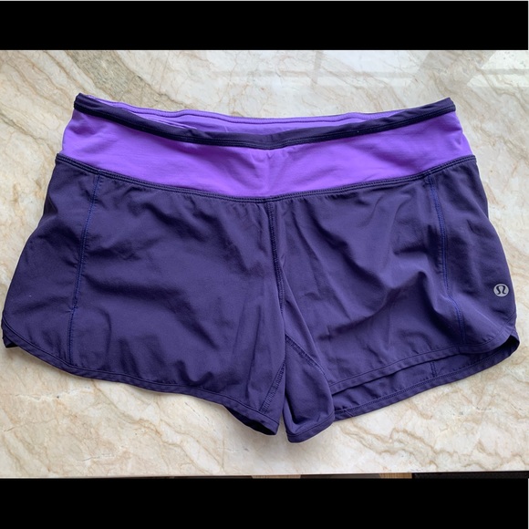 lululemon athletica Pants - Lululemon shorts SIZE  6
